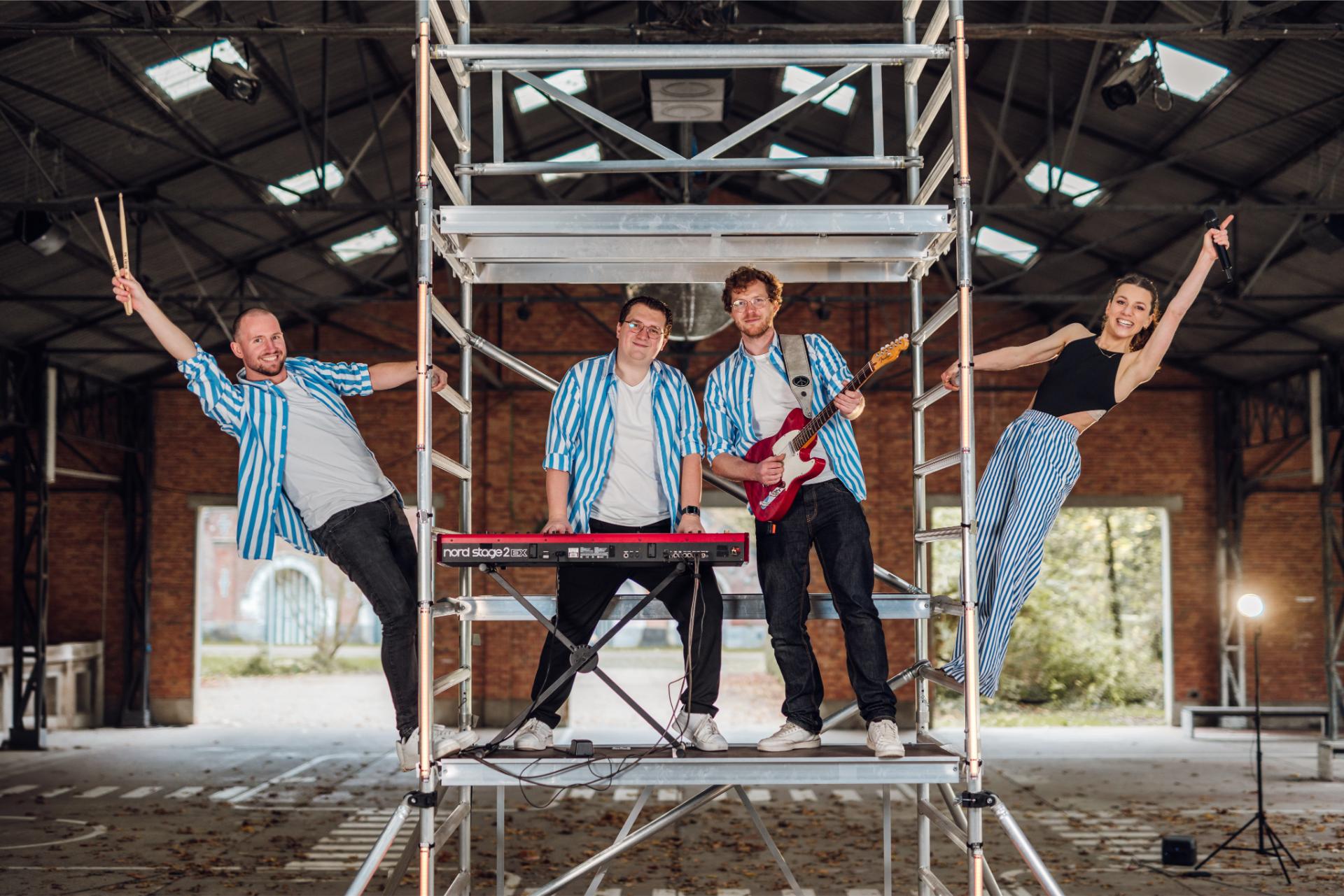 Band Op Stelten Bandfoto