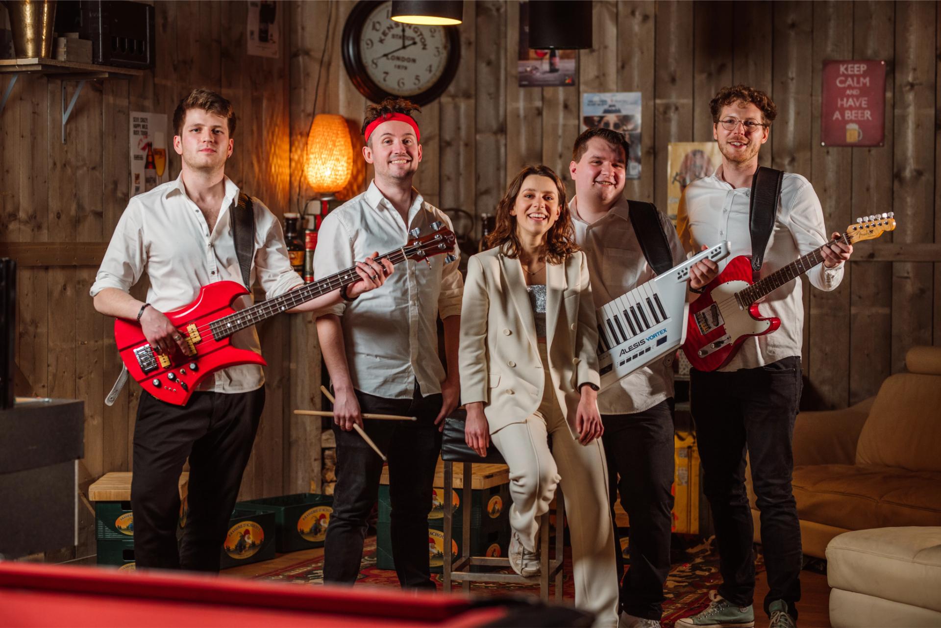Karaoke Met Liveband Cover